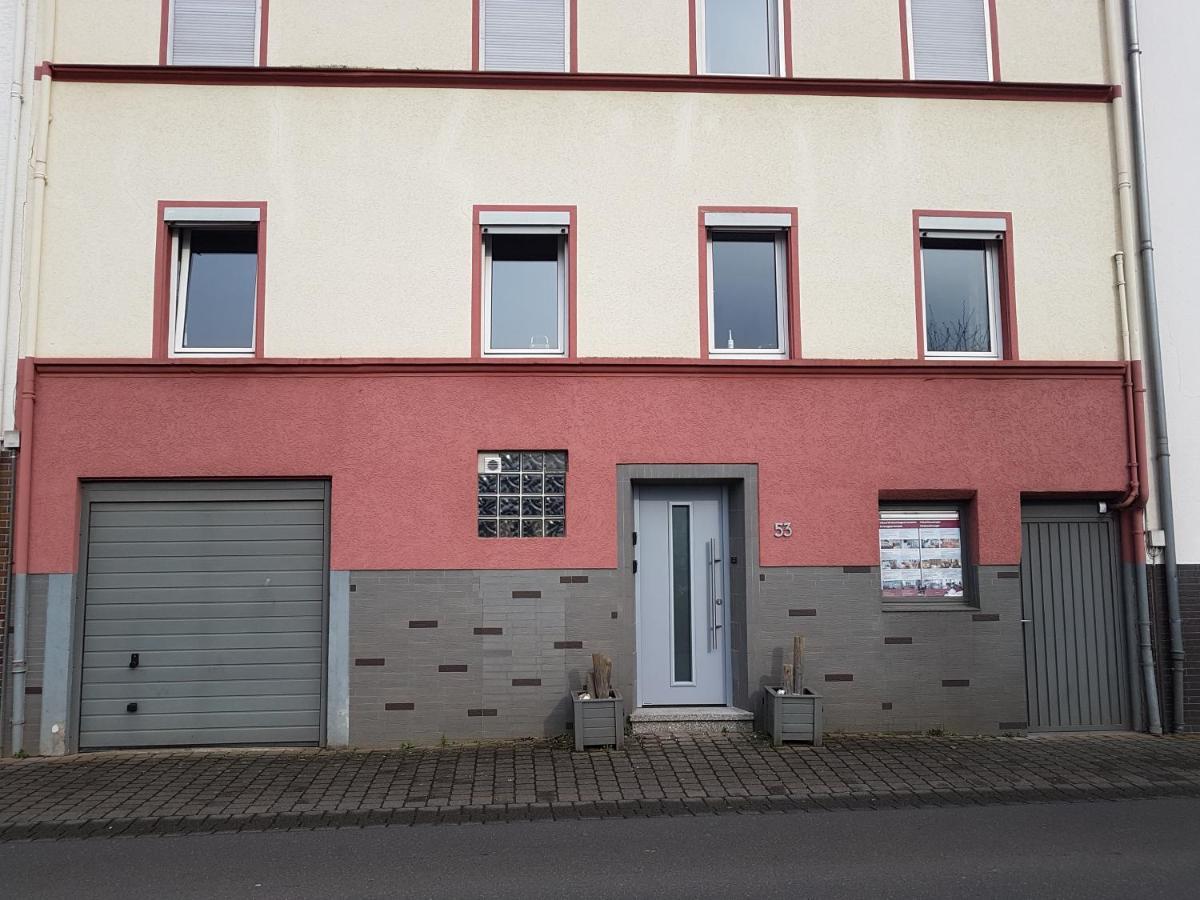 Haus Marlene Daire Zell an der Mosel Dış mekan fotoğraf
