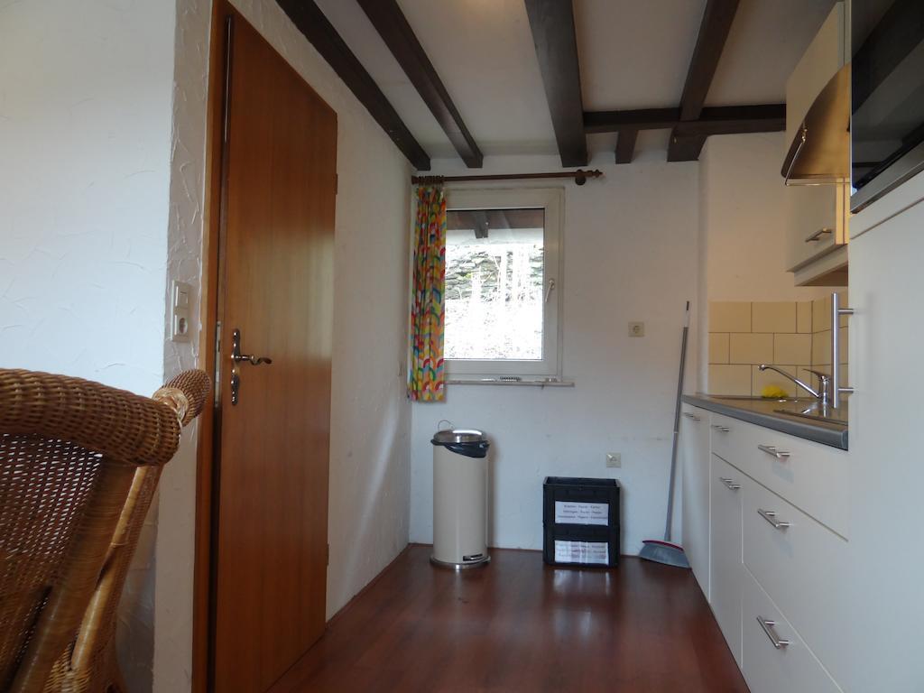 Haus Marlene Daire Zell an der Mosel Oda fotoğraf
